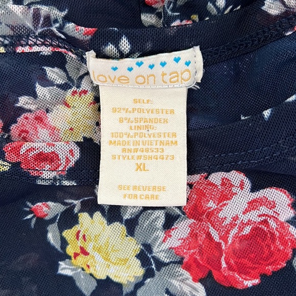 Love on Tap XL Navy Blue Floral Blouse - Picture 8 of 13